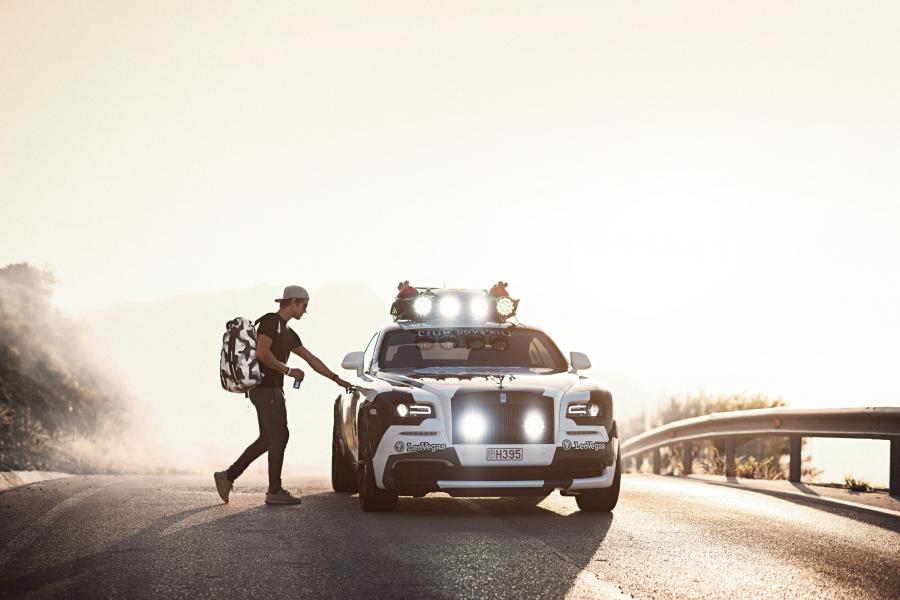  Rolls-Royce Wraith by Jon Olsson 2017 года  (фото 10 из 18)